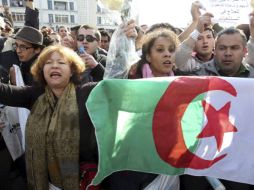 Entre las personas detenidas en Argelia se encontraban mujeres y periodistas. AFP  /