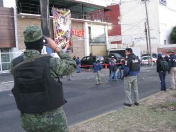 • Autoridades estatales y federales trabajan en las investigaciones del ataque a los clientes del antro. M. PATIÑO  /