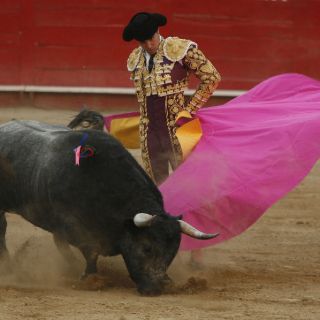 Qué corrida se les fue... Sólo El Payo destacó