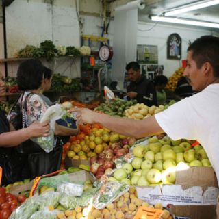 Esperan escalada de precios en la canasta básica en Cuaresma