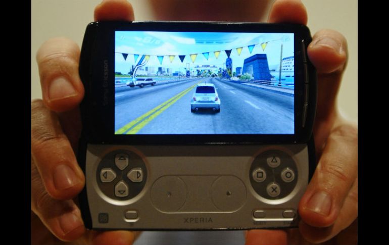 El nombre oficial del teléfono es Sony Ericsson Xperia Play. AP  /