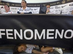 El astro brasileño Ronaldo anunció hoy su retiro del futbol porque ya no le es posible mantenerse en condiciones físicas óptimas. AP  /