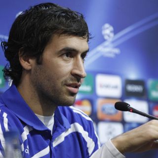 Raúl vuelve a España para jugar en Champions
