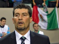 La visita a Guadalajara de José Manuel de la Torre, causó gran expectación en los medios de comunicación locales. MEXSPORT  /