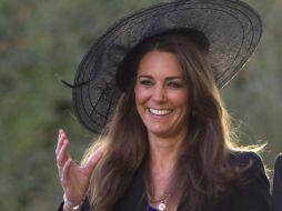 La casa de subastas Kerry Taylor, organizadora de la venta, adquirió el vestido. EFE  /