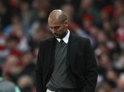 El técnico del equipo 'culé' lamenta la derrota de su equipo frente al Arsenal. REUTERS  /