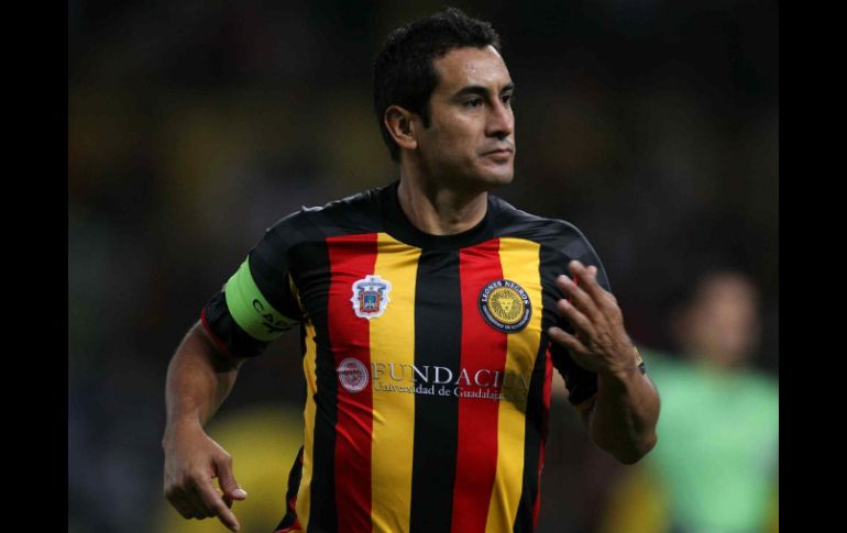 Miguel Zepeda anota el primer gol del encuentro de esta noche, en Mérida. MEXSPORT  /