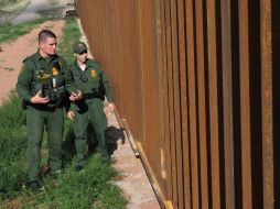 Border Patrol en acción. Los esfuerzos no alcanzan para impedir el trasiego de drogas. AFP  /