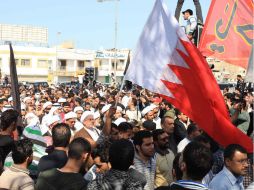 La muerte de dos manifestantes en Bahréin provocan el aumento de protestantes en las calles. NTX  /