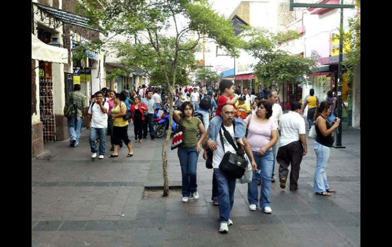 Con esta jornada de acreditación pretenden dar atención a siete mil personas. ARCHIVO  /