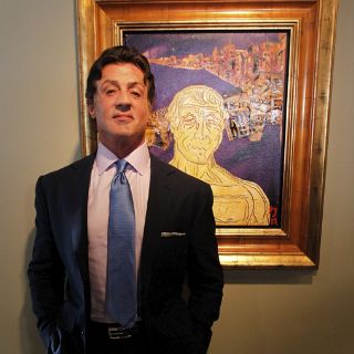Sylvester Stallone se presenta como pintor de telas