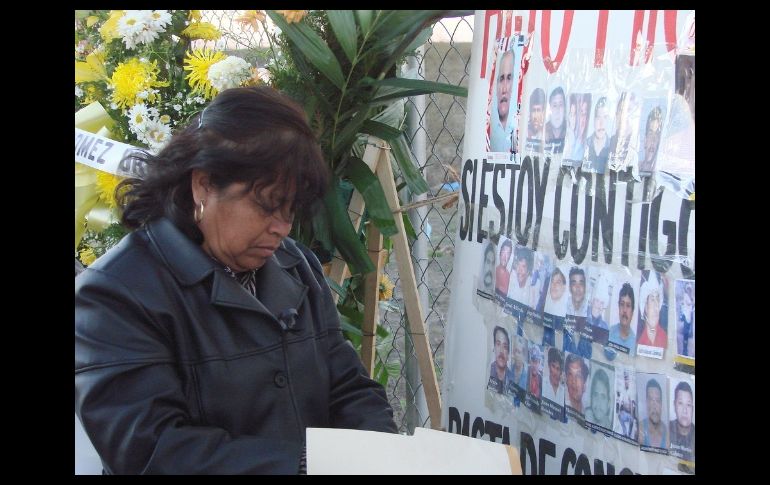 El 19 de febrero de 2006 un derrumbe cobró la vida de 65 mineros; los deudos exigen la recuperación de cadáveres. ARCHIVO  /