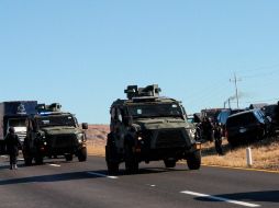 Autoridades en la carretera de San Luis Potosí, donde agentes de EU fueron atacados. Tras el incidente se emitió la alerta. ARCHIVO  /