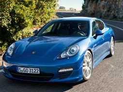 Porsche Panamera S Híbrido. ESPECIAL  /