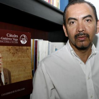 La biblioteca del CUSUR llevará el nombre de Hugo Gutiérrez Vega