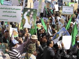 Los movimientos de protesta fueron convocados el jueves a través de internet. EFE  /