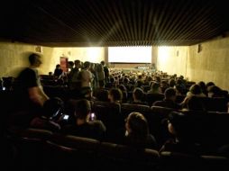 Podrán desayunar, almorzar y cenar en periodos de descanso de media hora, pero no dormir. ESPECIAL  /