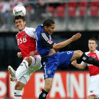 Héctor Moreno anota su primer gol de 2011