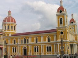 El próximo año en la ciudad de Granada se celebrará la memoria de Carlos Martínez Rivas. ESPECIAL  /