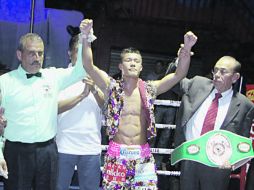 Tomoki es proclamado vencedor de la pelea. ESPECIAL  /