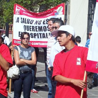 Vielma enfrenta a líderes sindicales durante manifestación