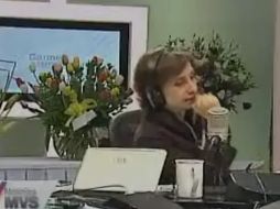 La periodista Carmen Aristegui regresó a conducir su noticiero luego de un despido temporal que causó polémica. ESPECIAL  /