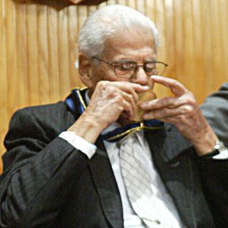 Recibe Rivas Souza Doctorado Honoris Causa