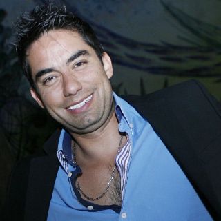 Ricardo Caballero pone tinte musical en congreso