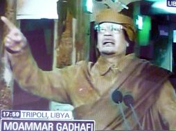 Muamar Gadhafi habló en un discurso transmitido en directo por la televisión estatal. ESPECIAL  /
