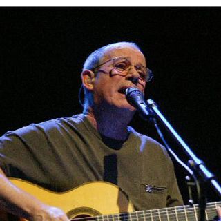 Silvio Rodríguez pide internet gratis al tercer mundo