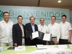 El presidente de la Canieti, Santiago Gutiérrez. ARCHIVO  /