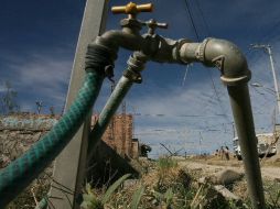 Diversas colonias metropolitanas sufrirán de fallas intermitentes en la recepción de agua. ARCHIVO  /