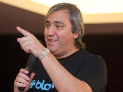 El presidente de la compañía PMovil, Fabián de la Rúa durante el lanzamiento de la plataforma Blaving. EFE  /