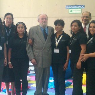 CUSur reconoce a Gutiérrez Vega