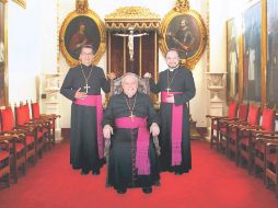 Dagoberto Sosa (izquierda) y Eugenio Lira (derecha) fueron presentados ayer. EL UNIVERSA  /