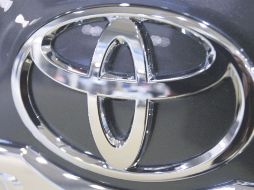 El fabricante de vehículos trata de solucionar problemas en la alfombra del piso del acelerador. AP  /