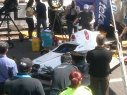 Los tapatíos responden ante la presentación del C29 Sauber. G. LÓPEZ  /