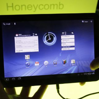 Xoom de Motorola le hace la competencia a iPad de Apple