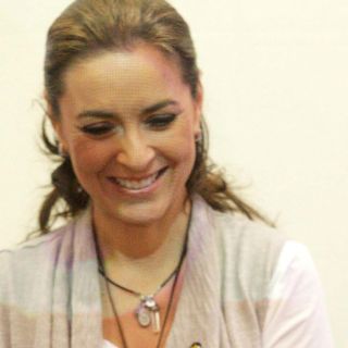 Inconformidad por el termino del programa de Aurora Valle