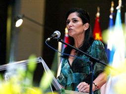 En el Foro de la Mujer, Lydia Cacho dijo que el papel de las mujeres en la delincuencia debe ser estudiado a fondo. E. BARRERA  /