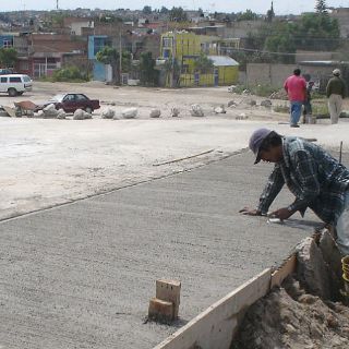 Acuerdan invertir 5.6 MDP en la rehabilitación de Avenida Malecón