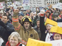 La protesta de los trabajadores es apoyada por la bancada demócrata. AP  /
