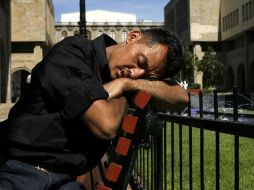 Se ha vuelto común que las personas no duerman las horas necesarias para recompensar sus jornadas de sueño. E. PACHECO  /