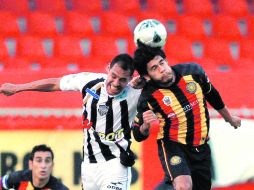El duelo entre Albinegros y Leones fue muy parejo. MEXSPORT  /