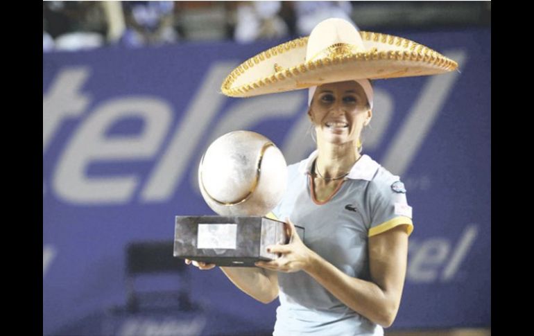 La argentina Gisela Dulko sumó 280 puntos a su ránking y se llevó un premio de 37 mil dólares. MEXSPORT  /