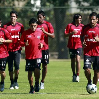 Hugo Rodríguez pelea por un puesto titular