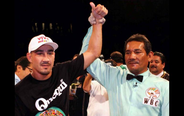 'Zorrita' Soto (54-7-2, 32 nocauts) le dará la revancha a Monterrosa (25-2-0, 19 nocauts). MEXSPORT  /