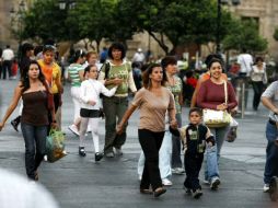 Según datos de Zapopan, 35 por ciento de la población son jefas de familia. ARCHIVO  /