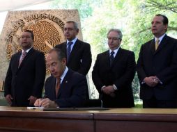 El Presidente pidió al Congreso de la Unión impulsar su propuesta para mejorar en materia de transparencia. ESPECIAL  /