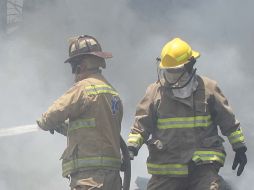El fuego fue controlado por los bomberos. ARCHIVO  /